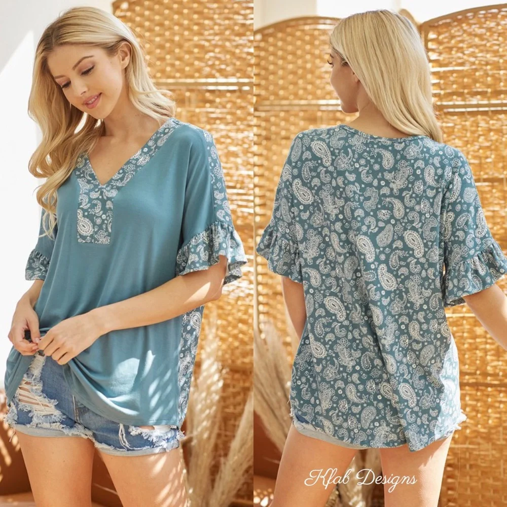 ❤️LAST 3! V Neck Teal Ruffle Sleeve Contrast Back Paisley Print Top! - Picture 1 of 8